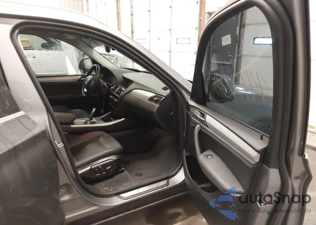 5UXWY3C55F0E97276: 44177345