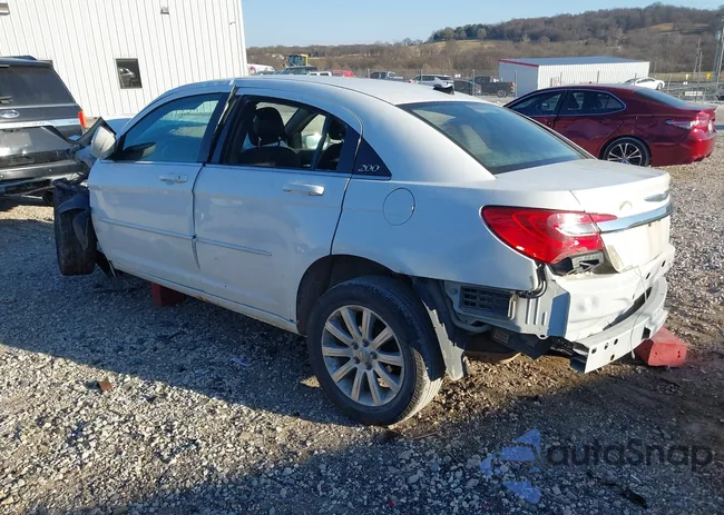 1C3CCBAB9CN273319: 44178409