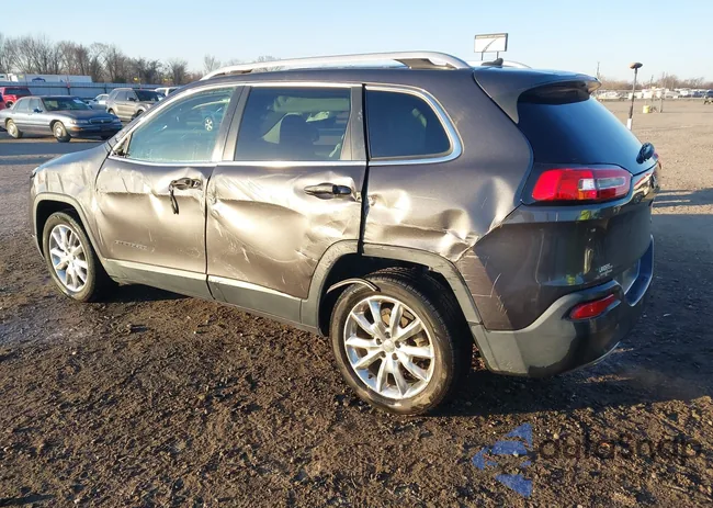 1C4PJLDB2FW516228: 44178456