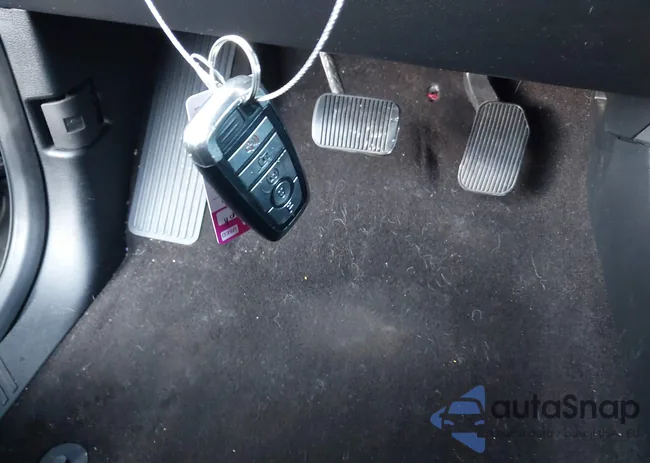 1FMJK1HT5LEA12165: 44178495