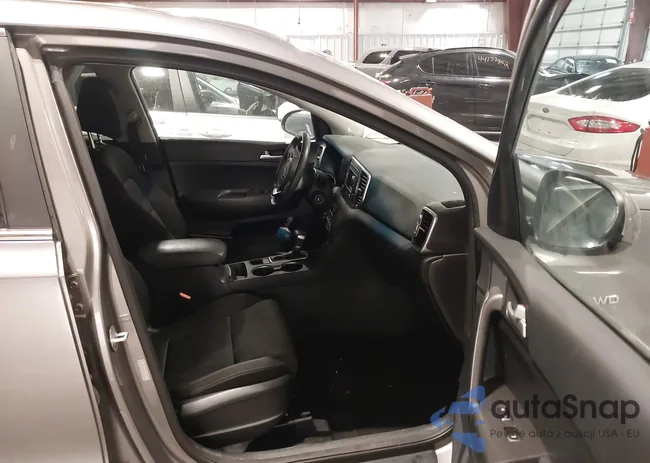 KNDPMCACXH7158183: 44178513