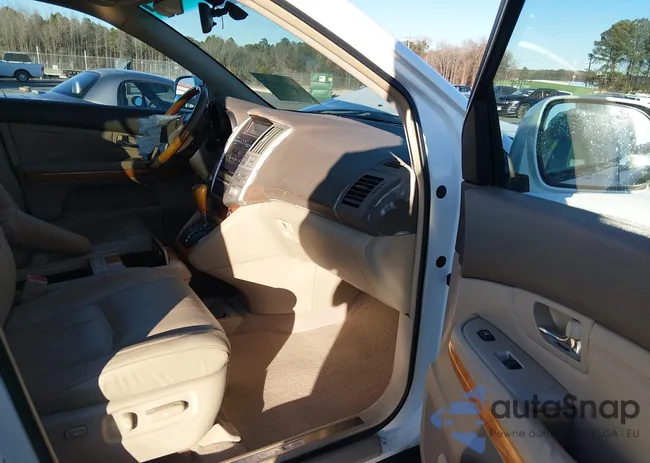 2T2HK31U77C006132: 44178532