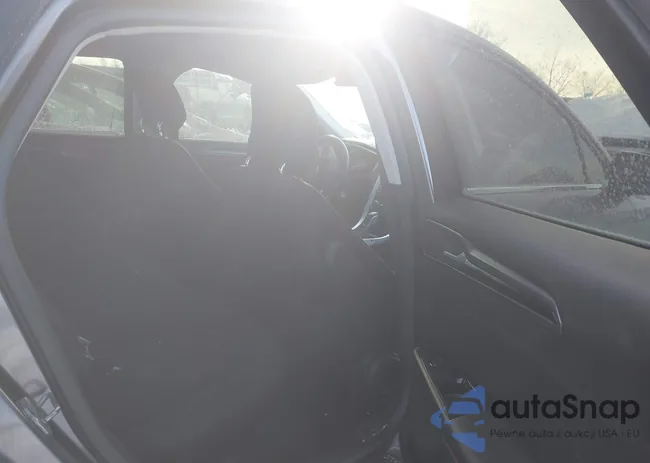 3FA6P0HR6DR175499: 44178579