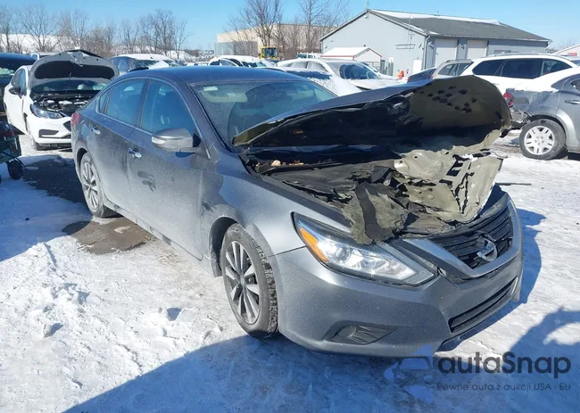 1N4AL3AP1JC175730: 44178652