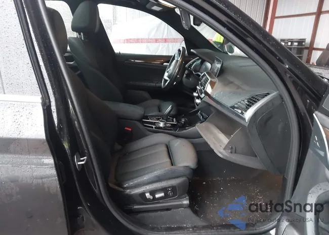 5UXTY3C07M9E67468: 44178676