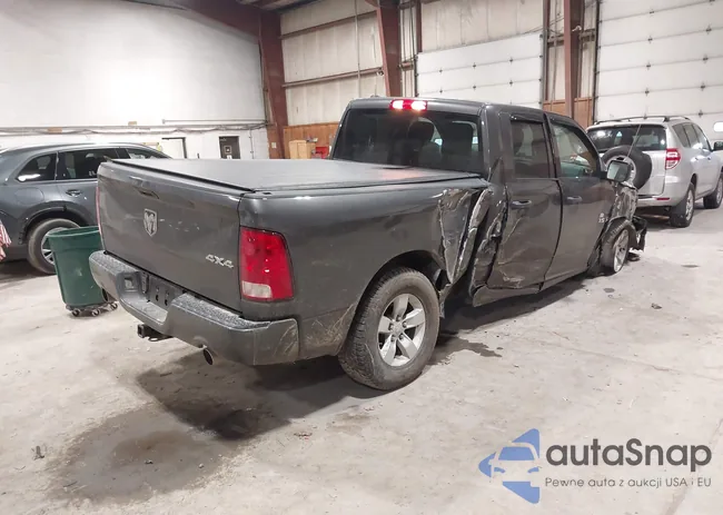 1C6RR7FT3JS192938: 44178710