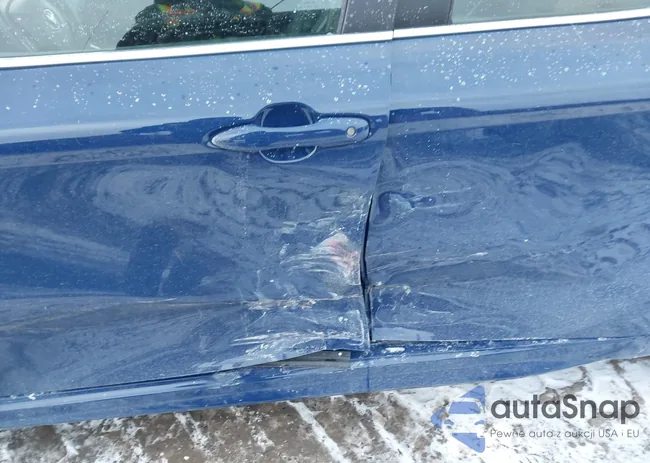 4T1T11AK1RU242040: 44178732