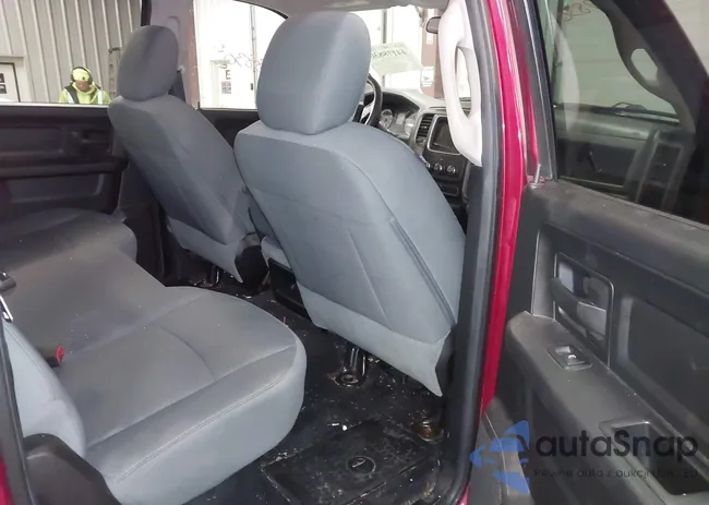 1C6RR7KT2ES330805: 44178830