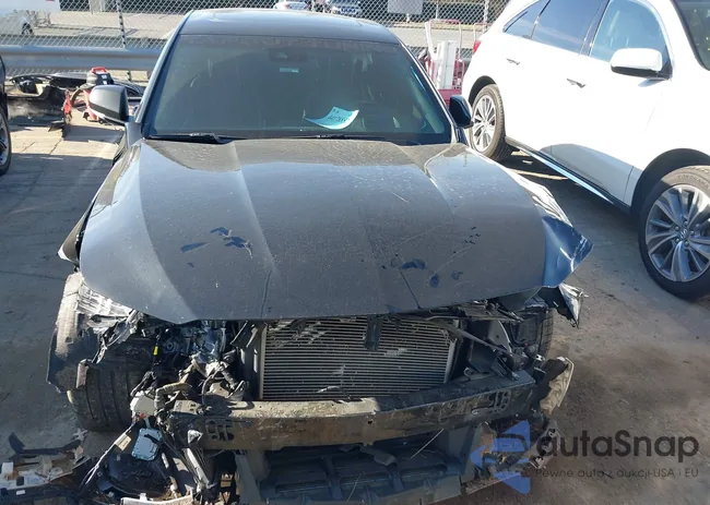 1G6D75RP8N0410923: 44178852