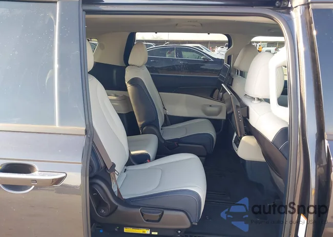 KNDNE5K34S6482757: 44178905