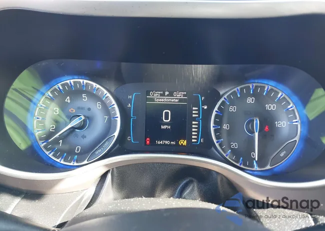 2C4RC1DG6HR722909: 44178985