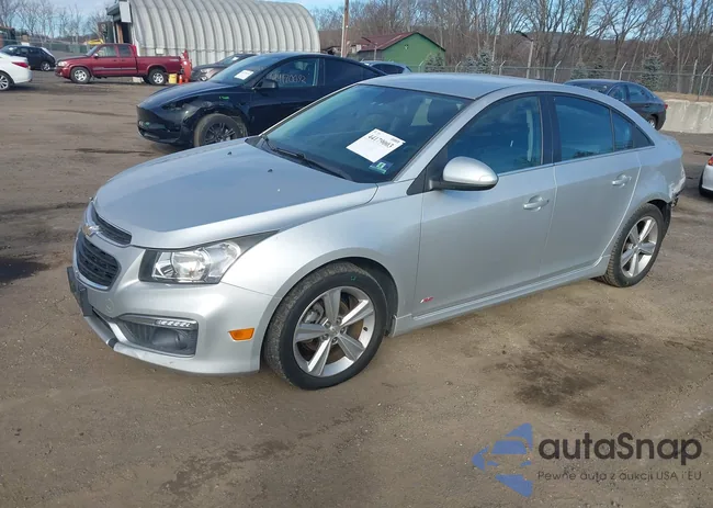 1G1PE5SB8F7122321: 44179003