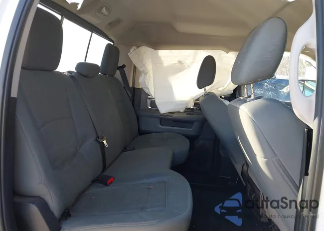 1C6RR7TT9ES326006: 44178061