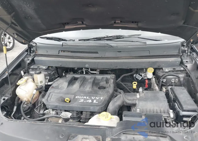 3C4PDCBB8HT516320: 44178085