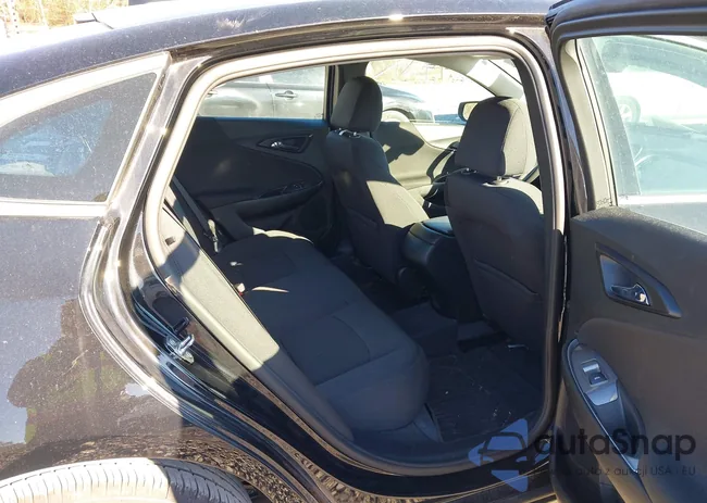 1G1ZB5ST8NF185630: 44178150