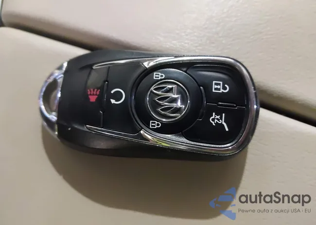 LRBFXCSA2JD023852: 44178161