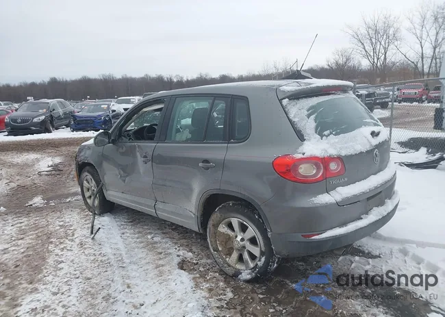 WVGAV7AX9AW520928: 44178238