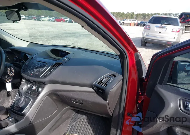 1FMCU0GX4EUA19943: 44178255