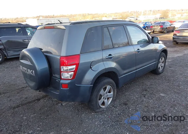 JS3TD944X64103643: 44178259