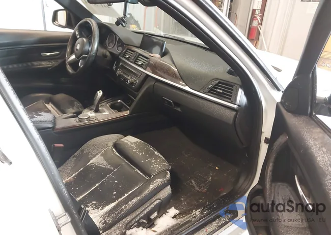 WBA3D5C53EKX99545: 44178304