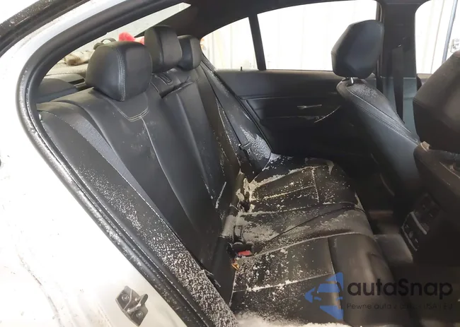 WBA3D5C53EKX99545: 44178304