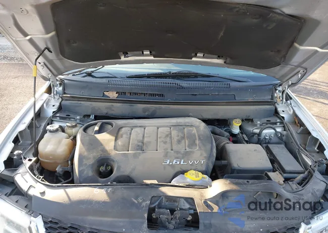 3C4PDCBG4DT547053: 44178315