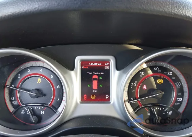 3C4PDCBG4DT547053: 44178315