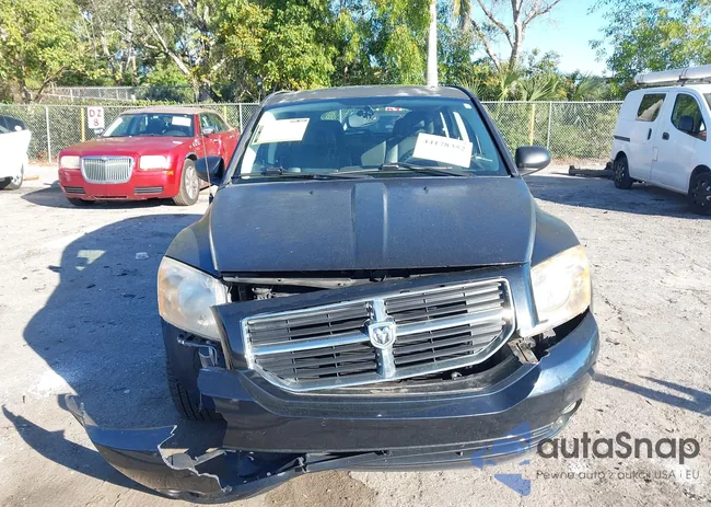 1B3HE78K98D604641: 44178352