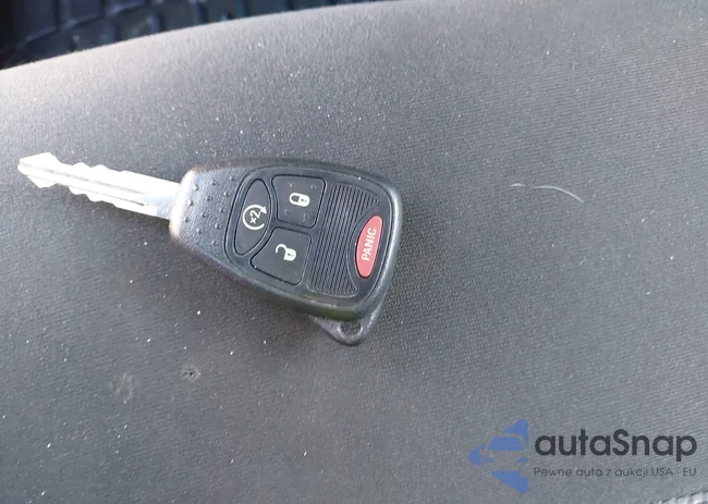 1C4NJPFB2DD230013: 44179416