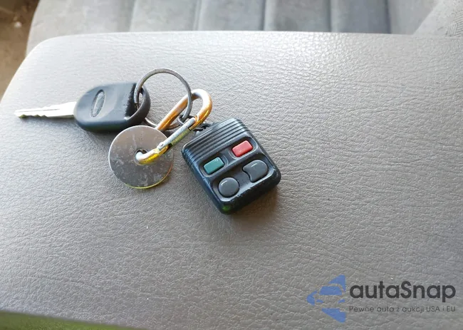 1FMZU62EX2UA80275: 44179441