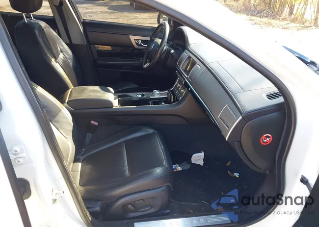 SAJWA0FBXBLS16666: 44179443