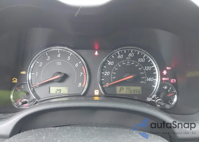 2T1BU4EE4BC689218: 44179475