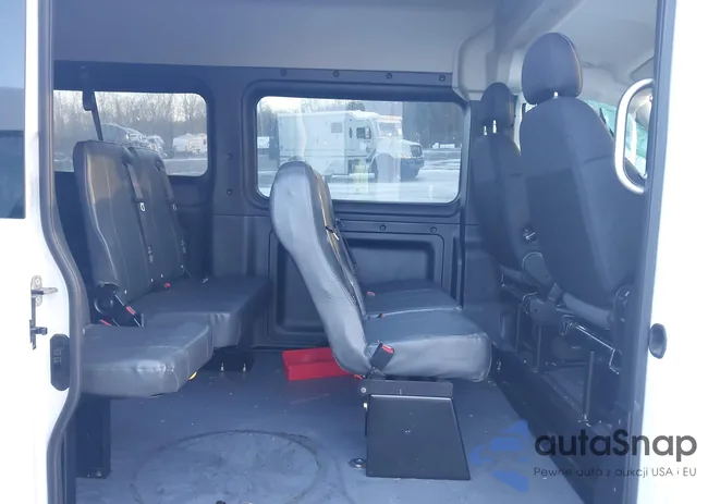 3C6MRVJG8SE510355: 44179496