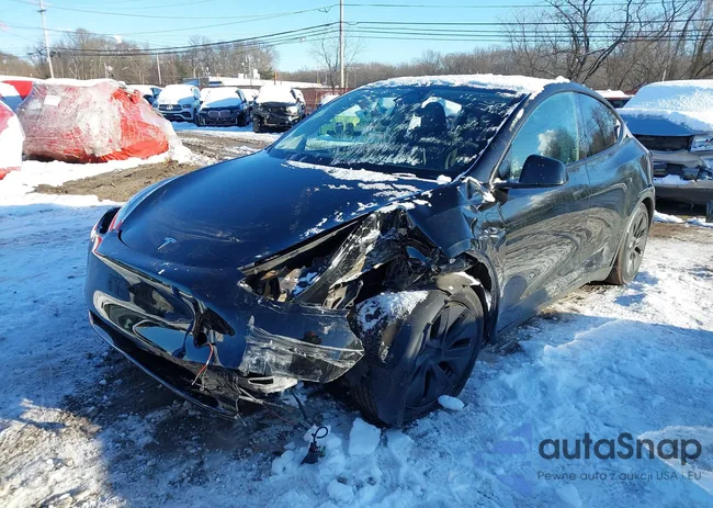 7SAYGAEE8RF153025: 44179499