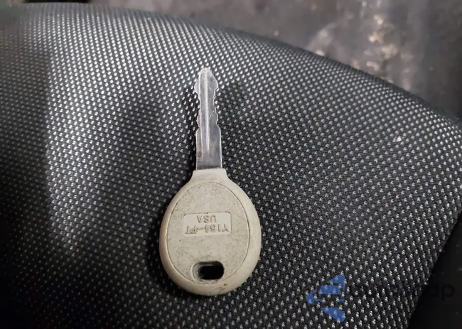 1C3CDZCBXDN590353: 44179555