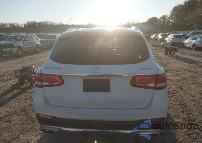 WDC0G4KB4JV040713: 44179556