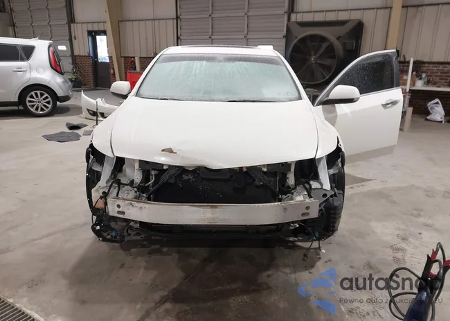 JH4CU2F69AC016849: 44179576