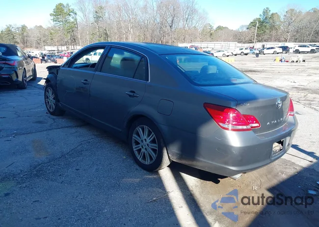 4T1BK36B16U107987: 44179597