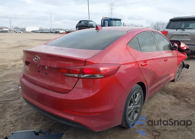 5NPD84LF4JH268670: 44179599