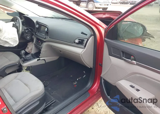 5NPD84LF4JH268670: 44179599