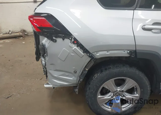 2T3RWRFV8RW248714: 44179604