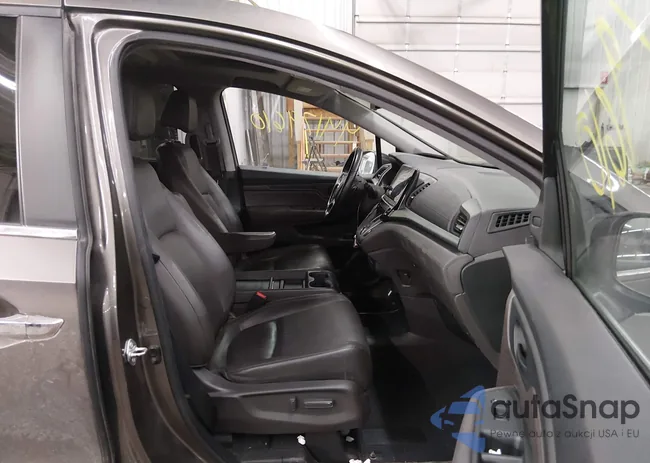 5FNRL6H79JB002383: 44179610