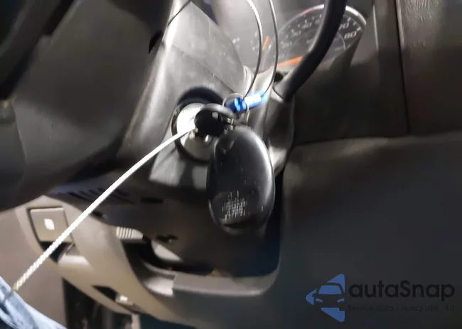 1GCDT33E488200989: 44179611