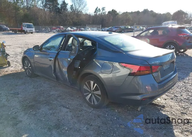 1N4BL4DV5NN404814: 44179615