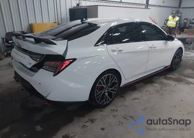 KMHLW4AK8NU007924: 44179630