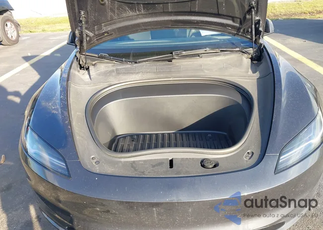 5YJ3E1EA8SF972696: 44179702