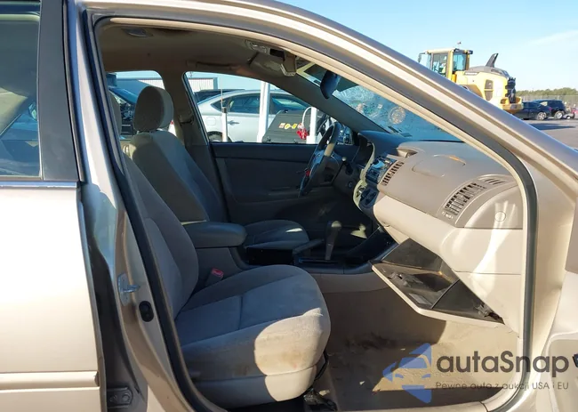 4T1BE32K94U798017: 44179712