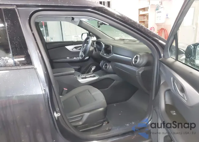 3GNKBHRS1MS535527: 44179723