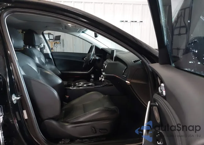 KNAE25LA0J6014199: 44179747