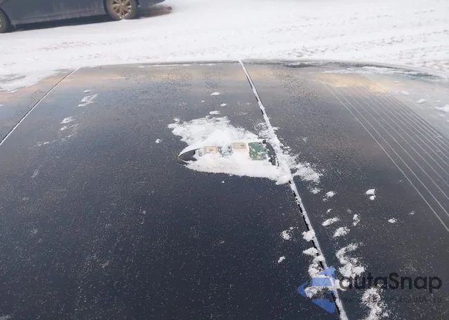 KMHTC6ADXDU116759: 44179793